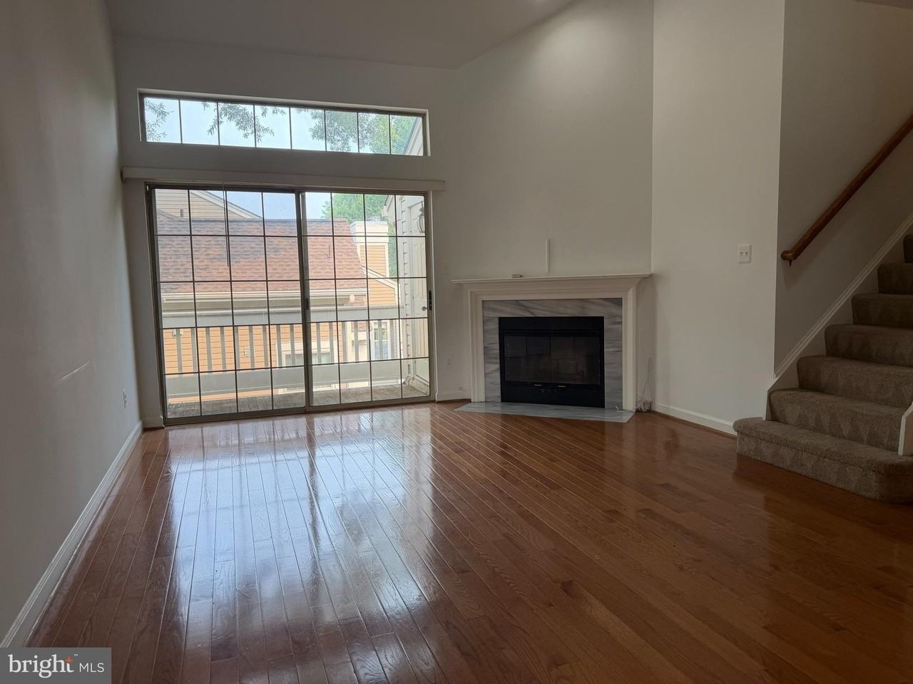 5911 Barbados Pl #202 - Photo 3 of 34