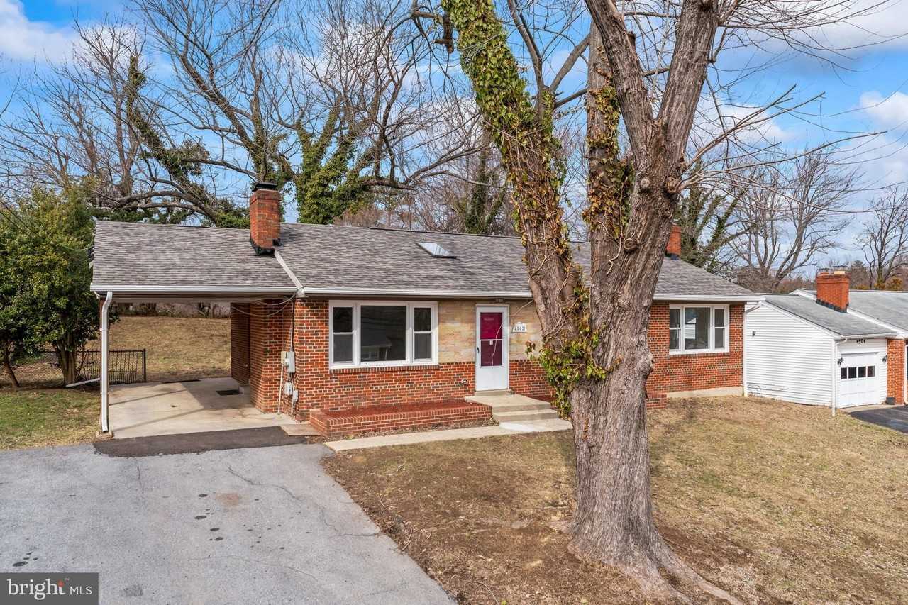 4502 Henderson Rd - Photo 4 of 50