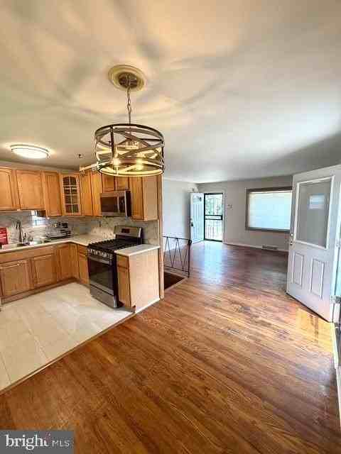 6703 Wilburn Dr - Photo 2 of 22