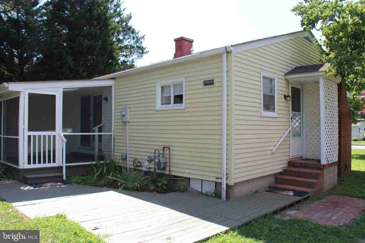 420 N Washington St - Photo 5 of 11