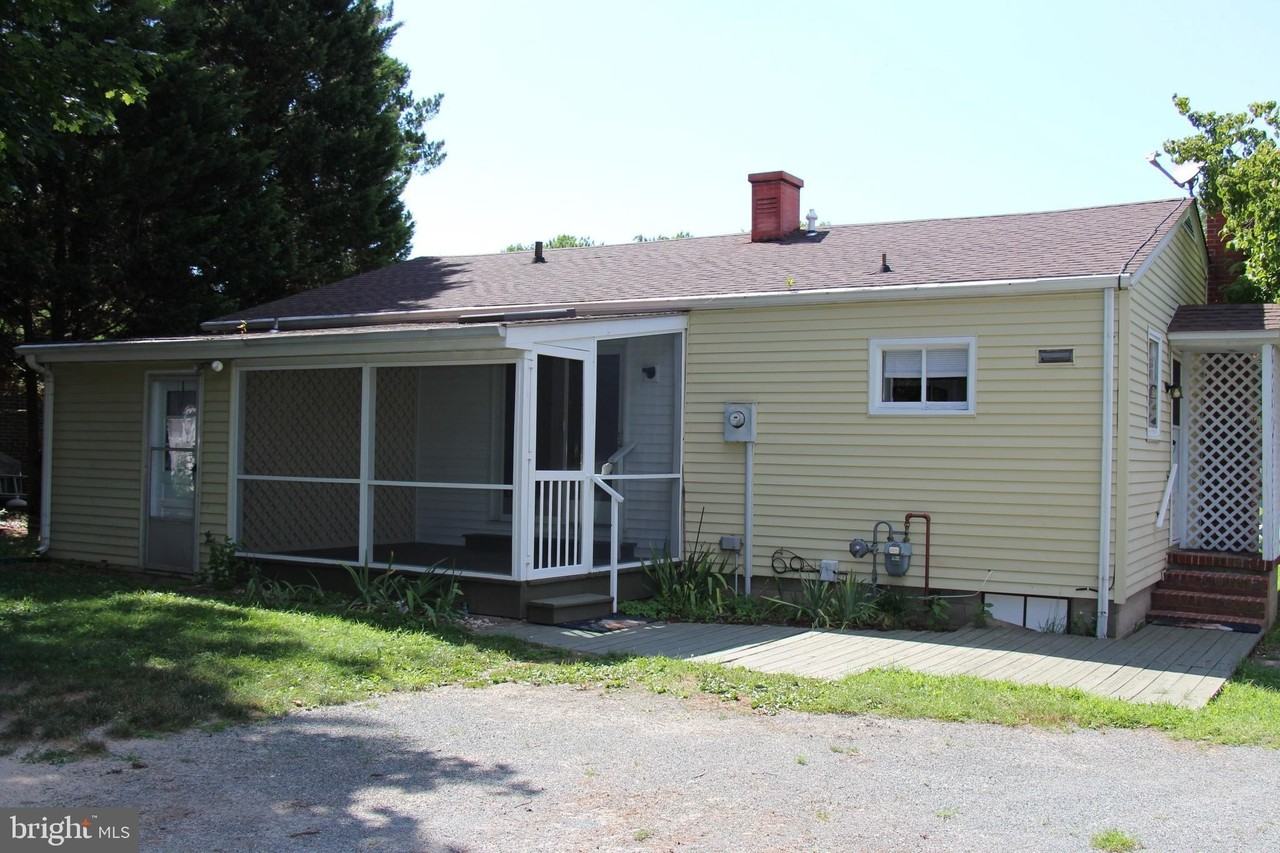 420 N Washington St - Photo 6 of 11
