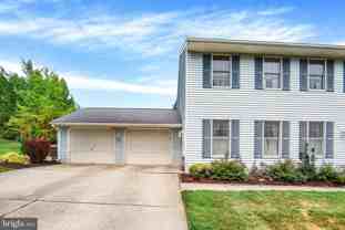 2104 Foxfire Dr - Photo 1 of 1