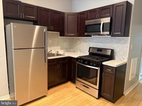 3211 W Montgomery Ave - Photo 1 of 1