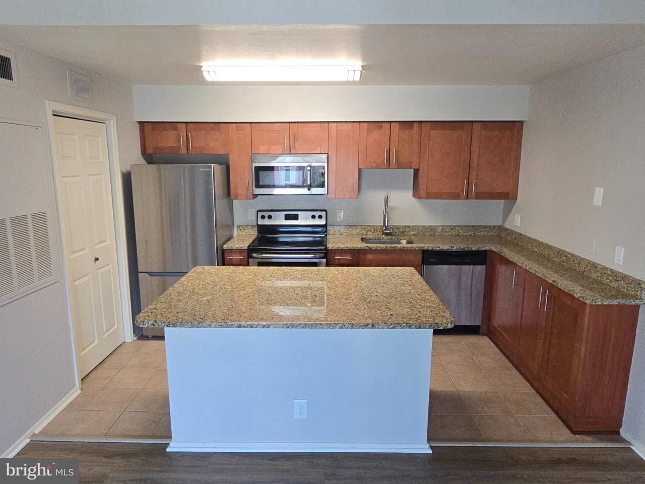3306 Wyndham Cir #328 - Photo 4 of 21