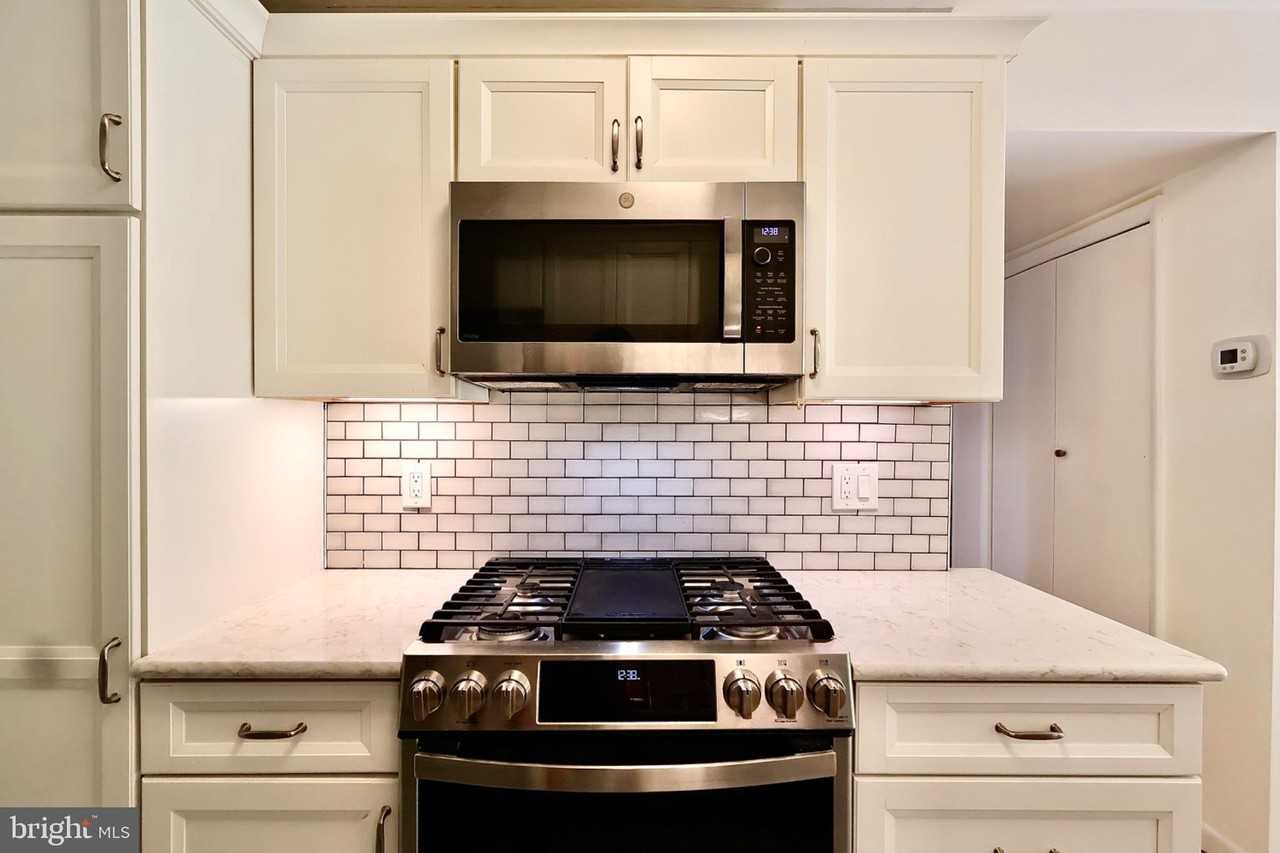 4917 Americana Dr #T6 - Photo 2 of 4