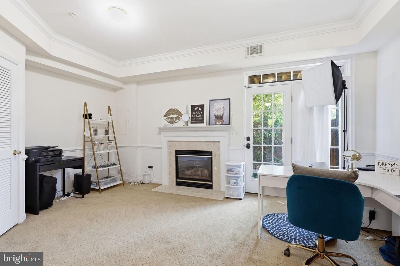 4123 Cressida Pl #G - Photo 3 of 21