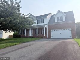 featured image of 4114 Derbyshire Ln