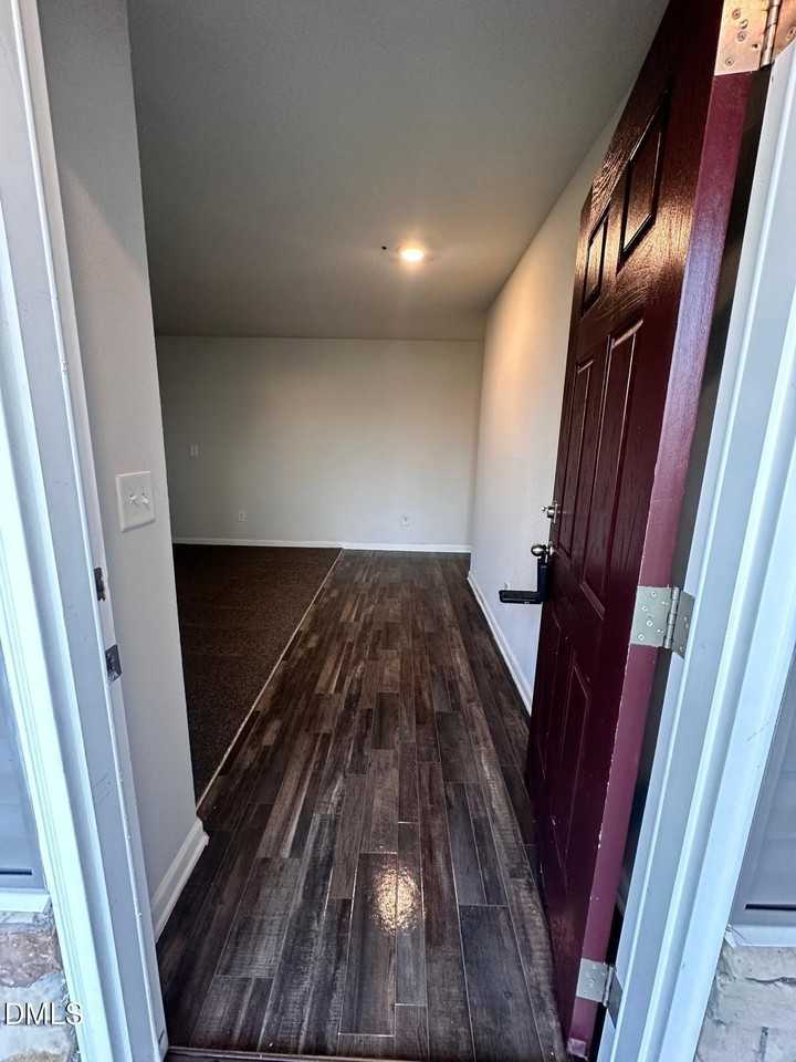 512 Flannel Way - Photo 2 of 23
