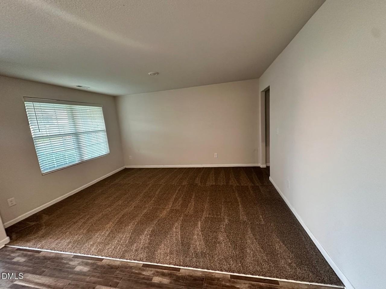 512 Flannel Way - Photo 3 of 23