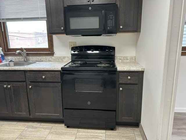 829R Pittsburgh St #829R - Photo 3 of 9