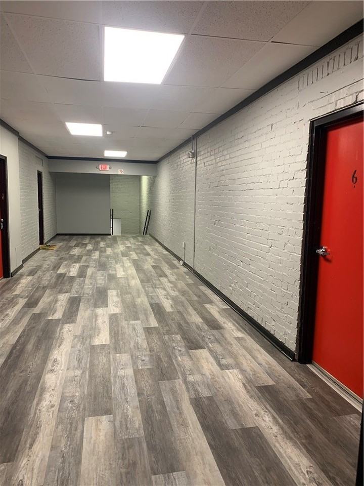 4200 Arnold Ave - Photo 2 of 19