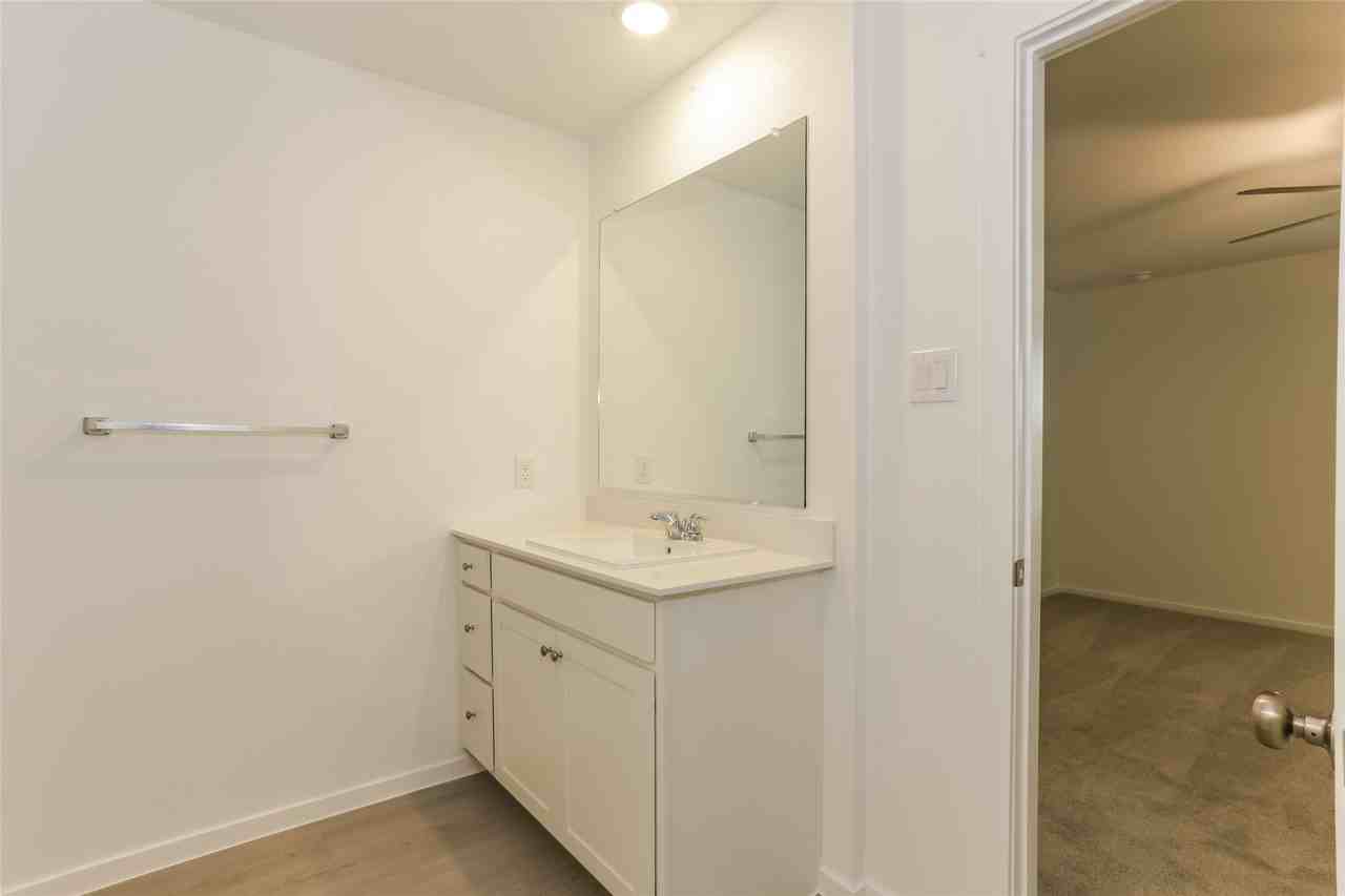 15201 Rangeland Rd - Photo 5 of 24