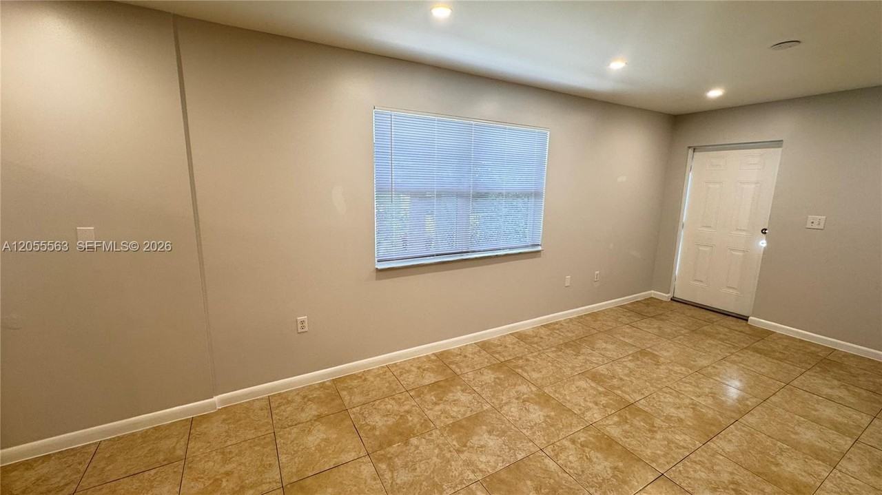 1451 Nw 51st Ter #1451 - Photo 2 of 8