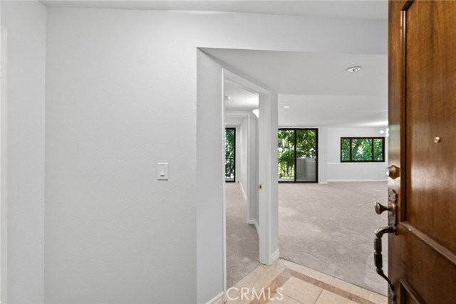 330 W California Blvd - Photo 3 of 8