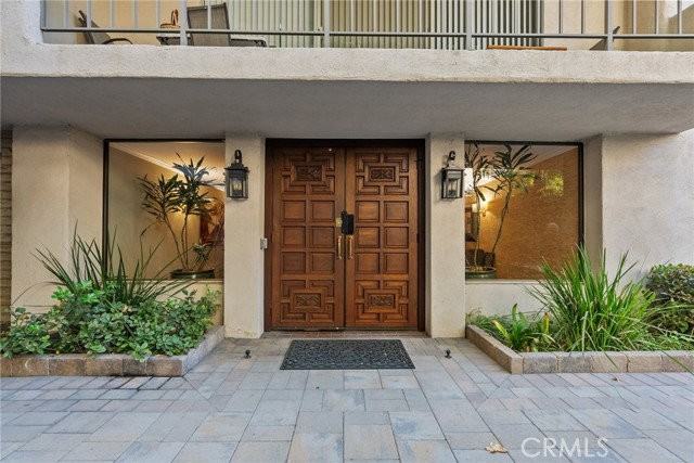 330 W California Blvd - Photo 6 of 8