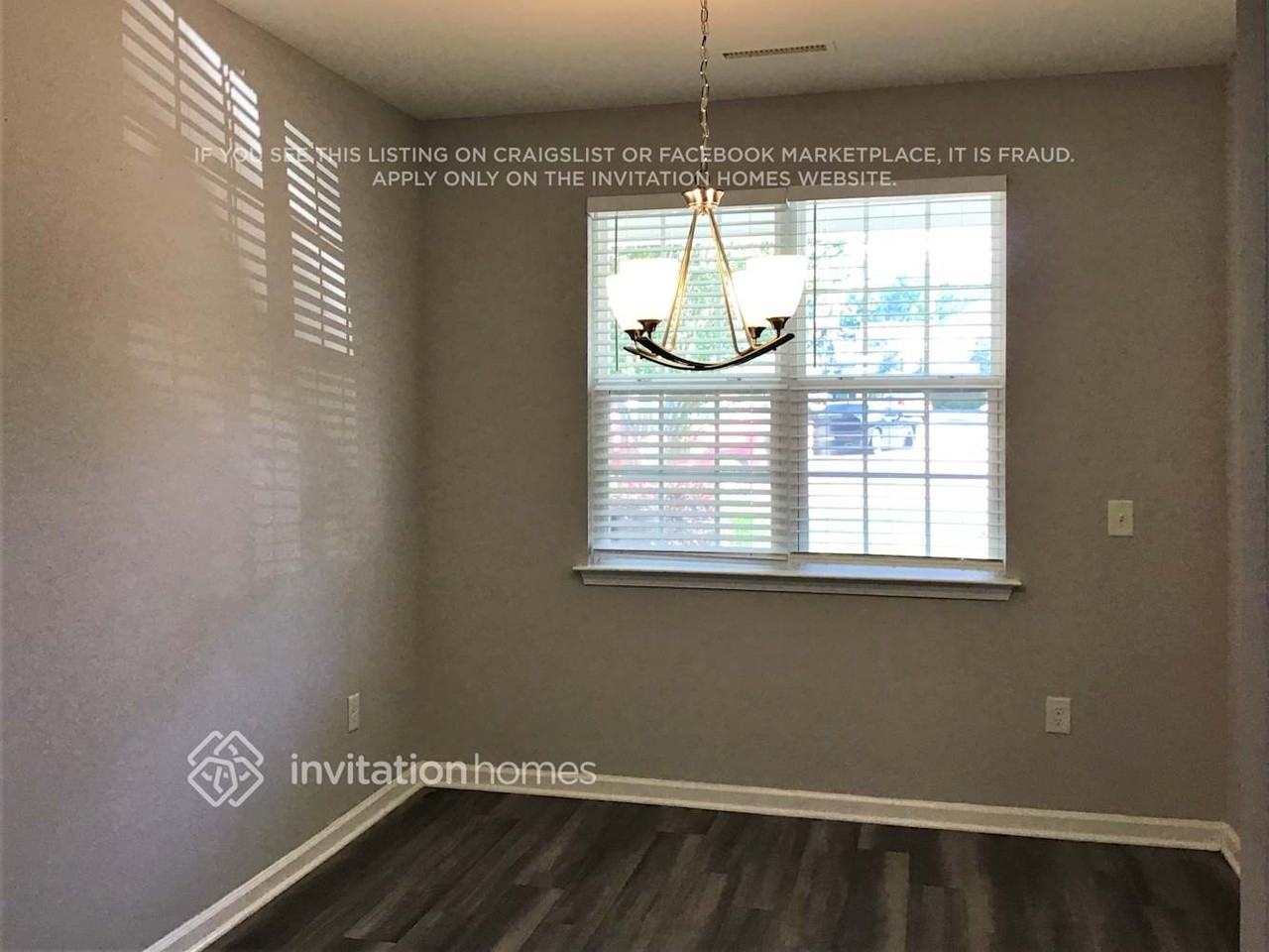 3630 Brideveil Ct - Photo 3 of 10