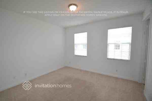 8308 Nw 8th Ter - Photo 4 of 8