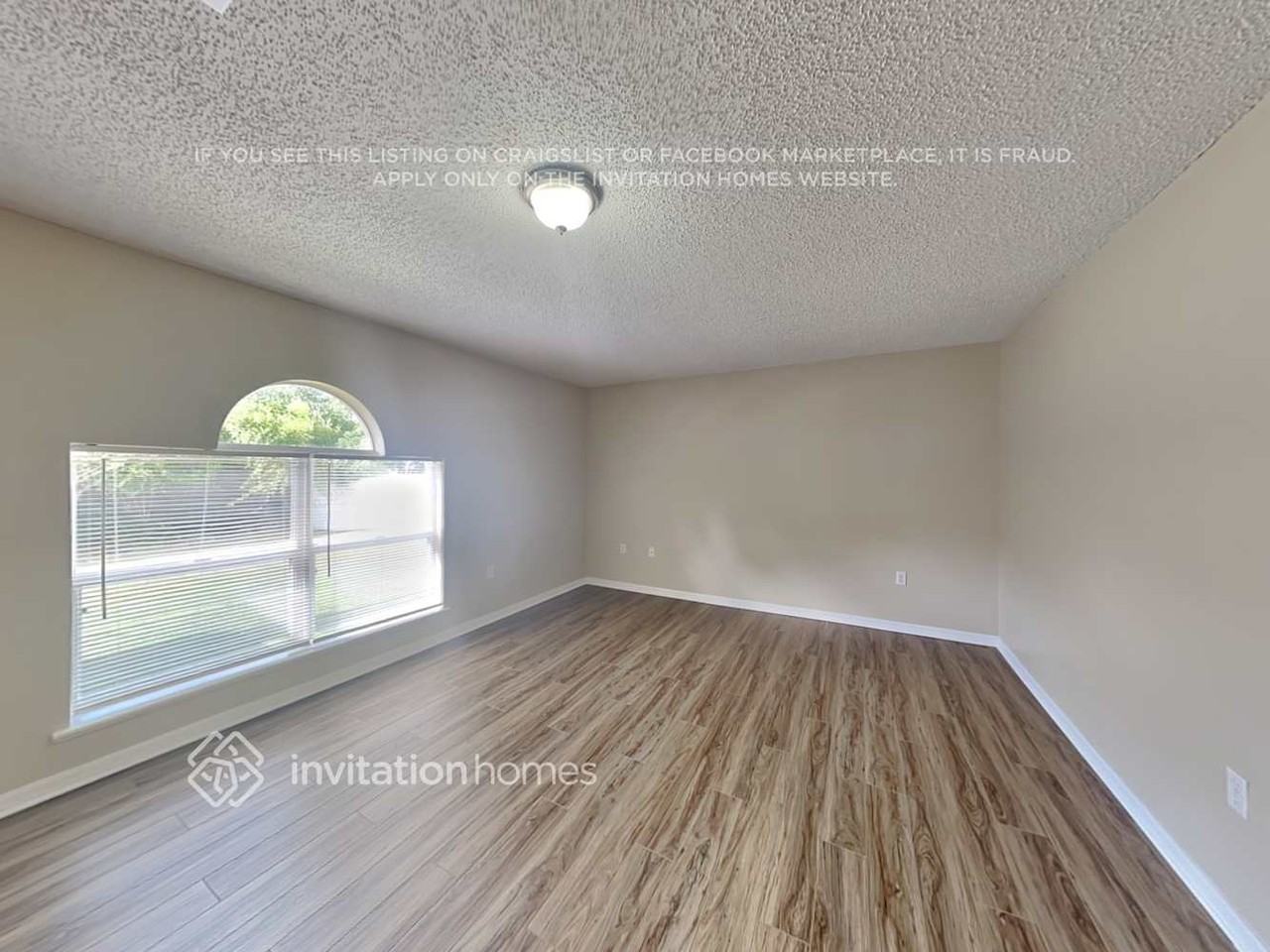 5728 Oakwood Knoll Dr - Photo 4 of 21