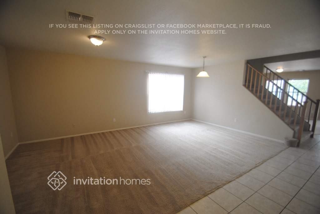 8213 E Posada Ave - Photo 2 of 16