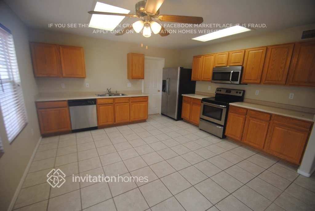 8213 E Posada Ave - Photo 3 of 16