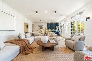 628 N Sierra Dr - Photo 6 of 8