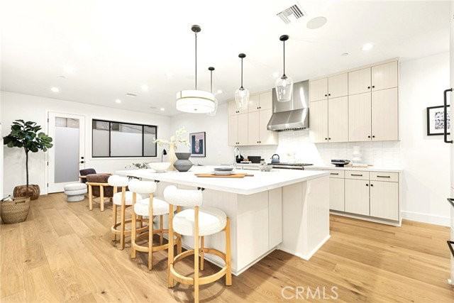 1869 Benecia Ave - Photo 3 of 8