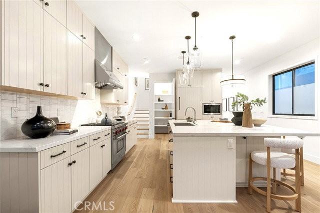 1869 Benecia Ave - Photo 5 of 8