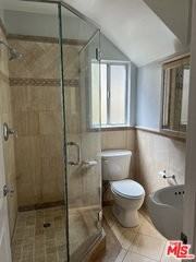 1823 Overland Ave - Photo 5 of 8