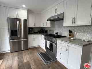 3350 Mclaughlin Ave - Photo 4 of 8