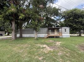 featured image of 102 S 17th St #1