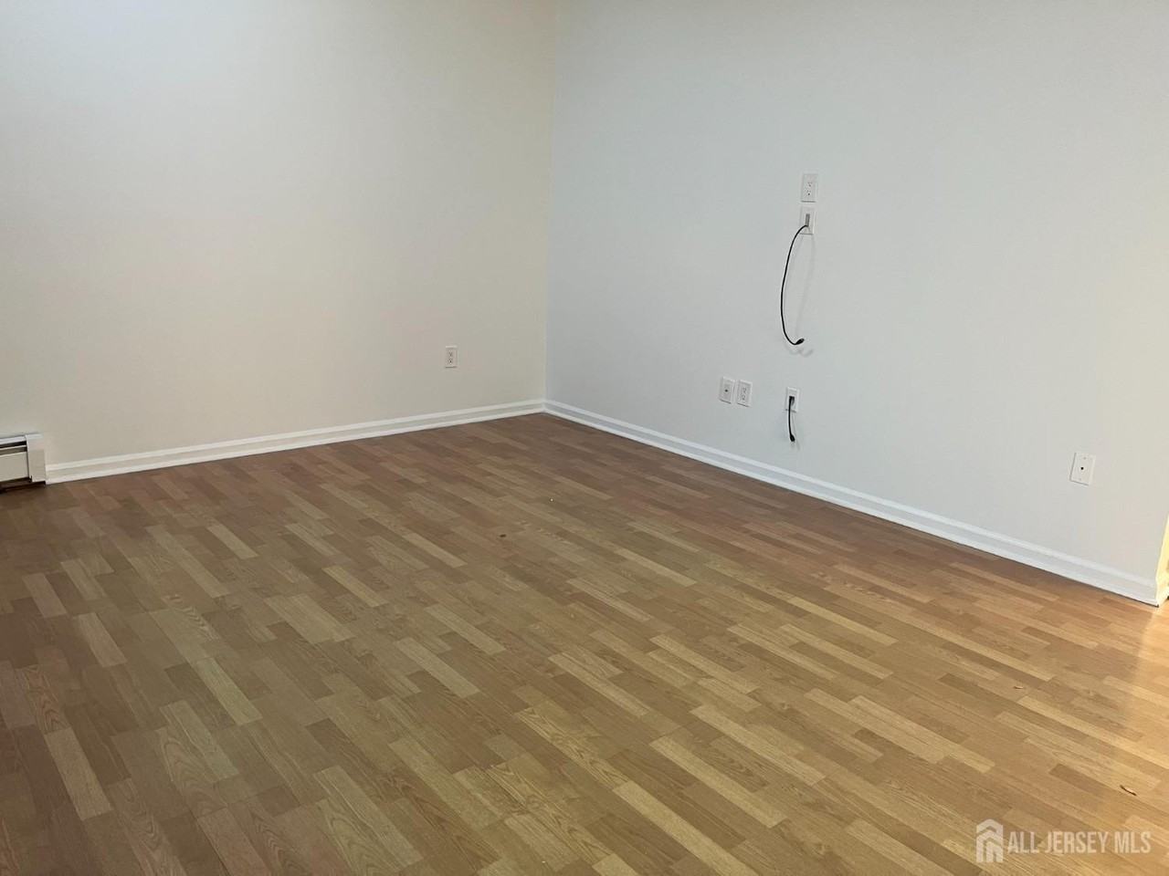 66 Netherwood Cir - Photo 5 of 20