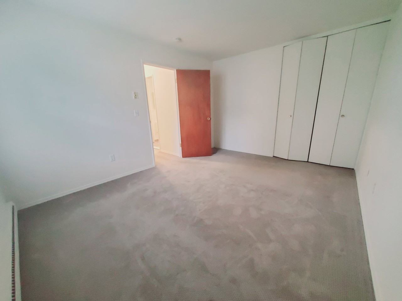 696 Hope St #7 - Photo 5 of 7