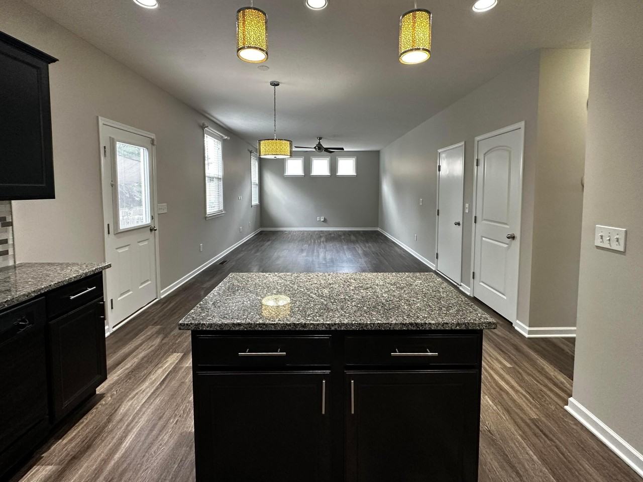 2195 Holiday Valley Dr - Photo 5 of 23