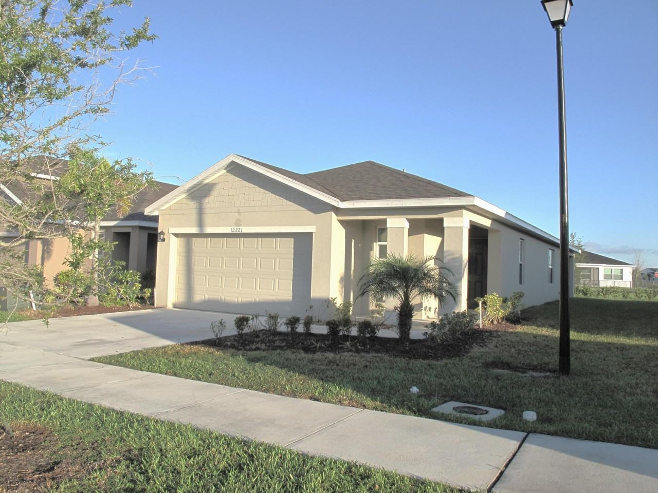 12221 Sw Nettuno Way - Photo 3 of 35