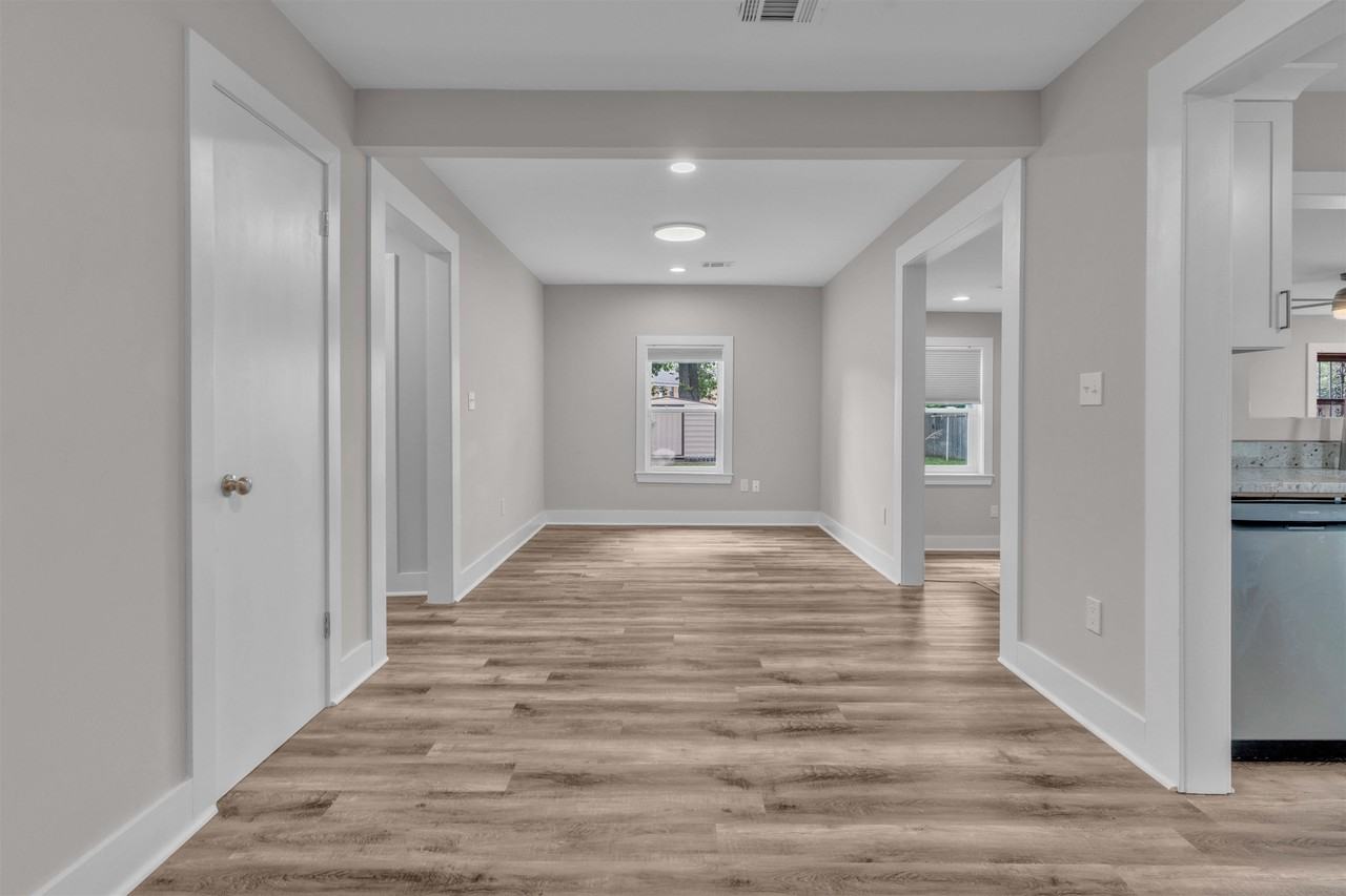 4623 Doris Cir S - Photo 6 of 23