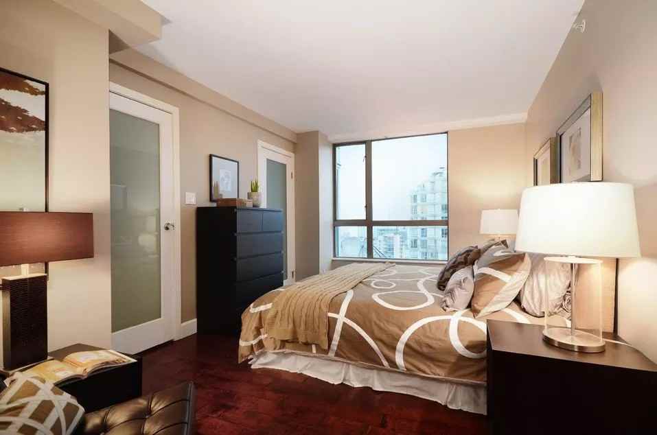 1238 Melville Street #3102 - Photo 5 of 16