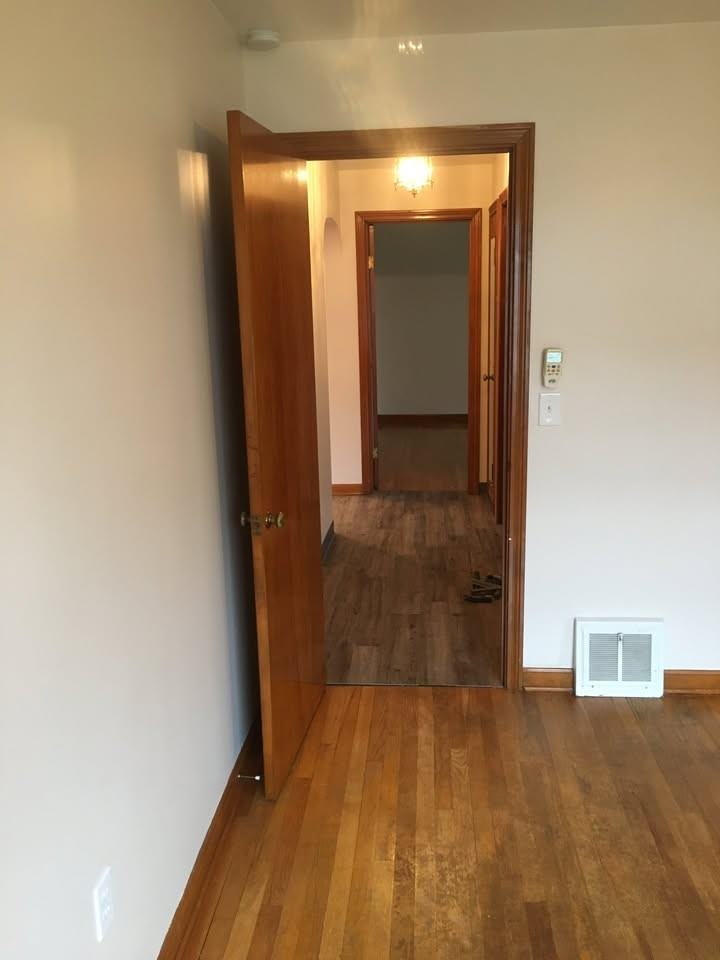 1341 W 25th St #1 - Photo 4 of 20
