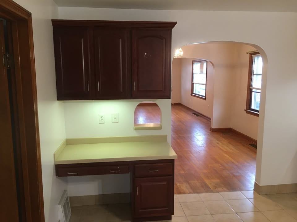 1341 W 25th St #1 - Photo 6 of 20