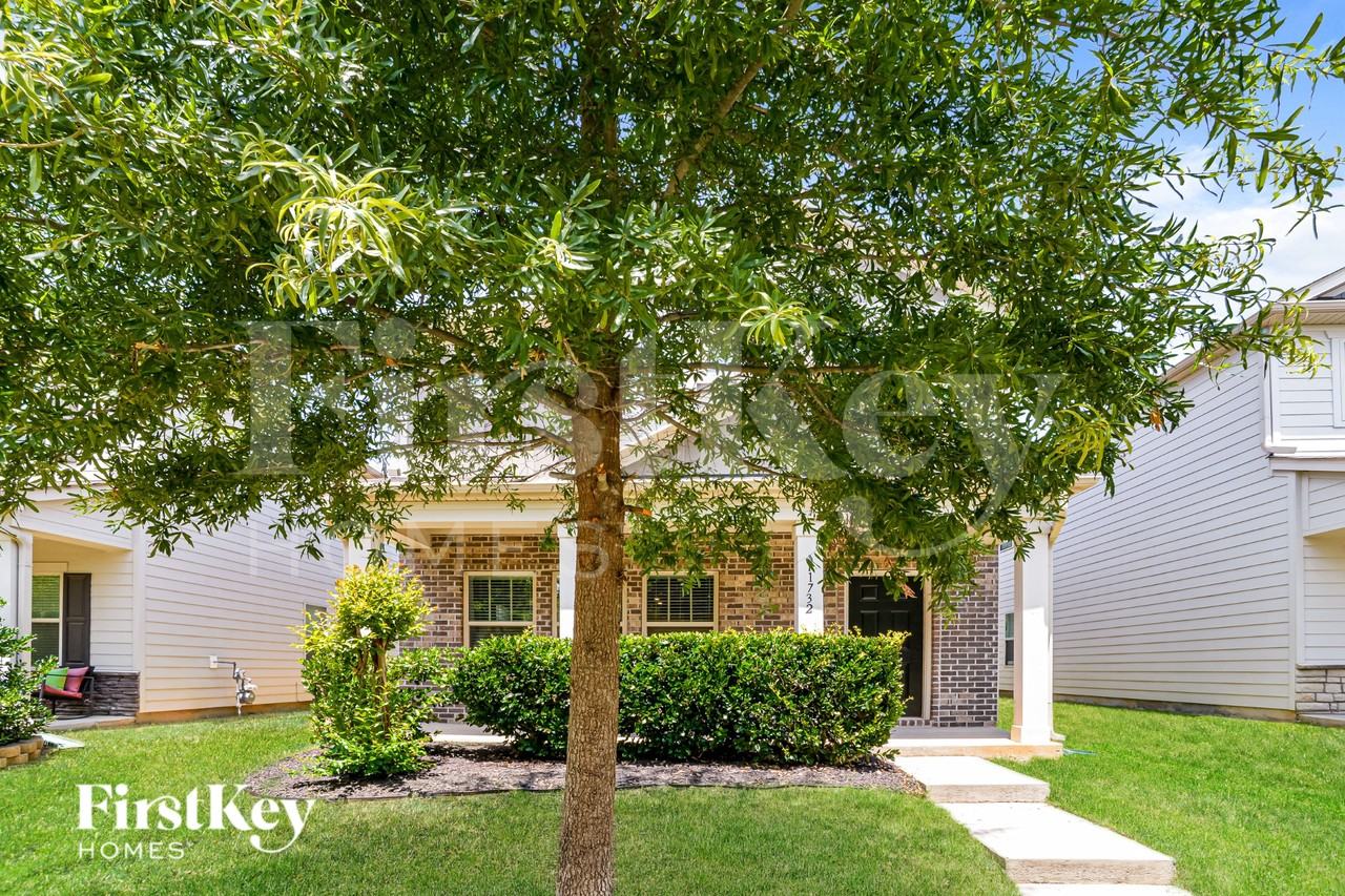 11732 Mesquite Rd