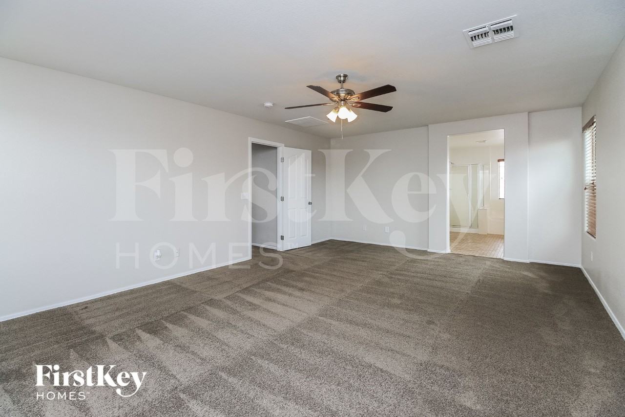 888 E Desert Rose Trl - Photo 7 of 15