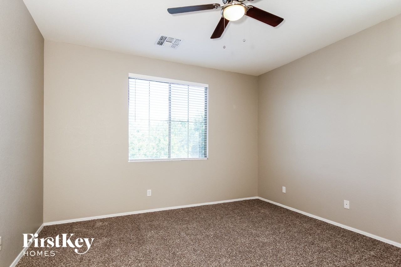 1848 E Dunbar Dr - Photo 7 of 15