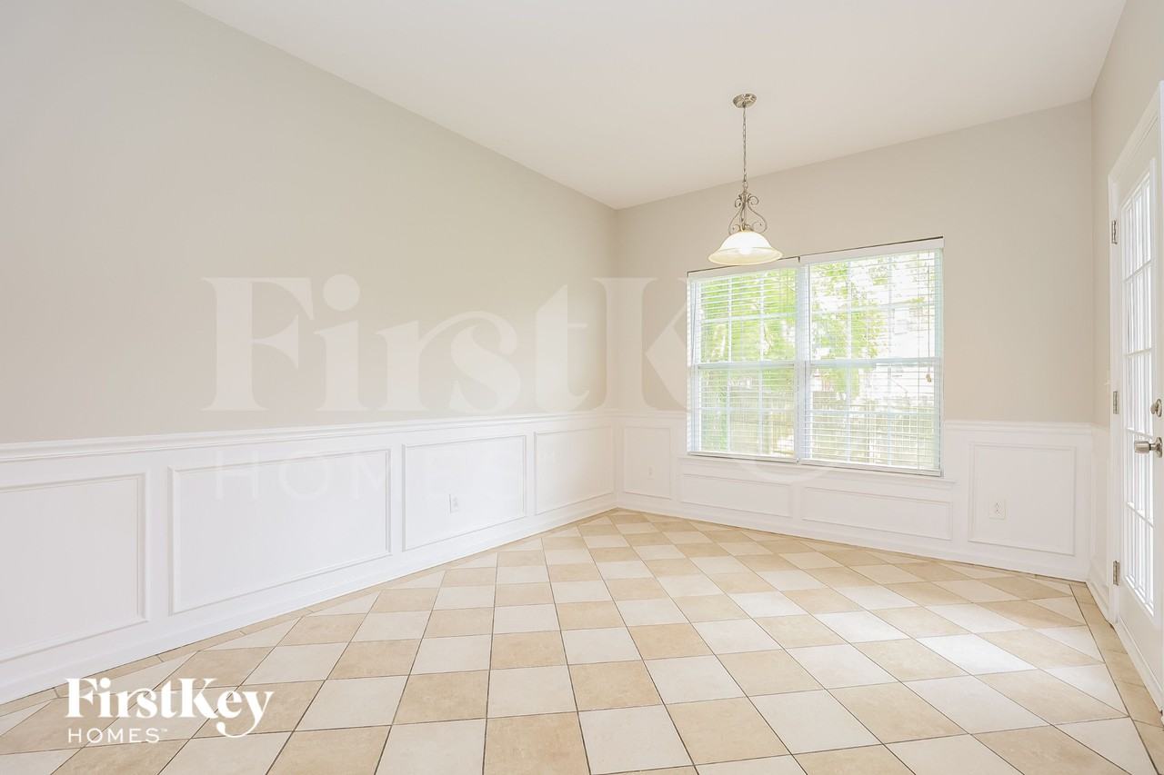 1934 Shafer Dr - Photo 6 of 18