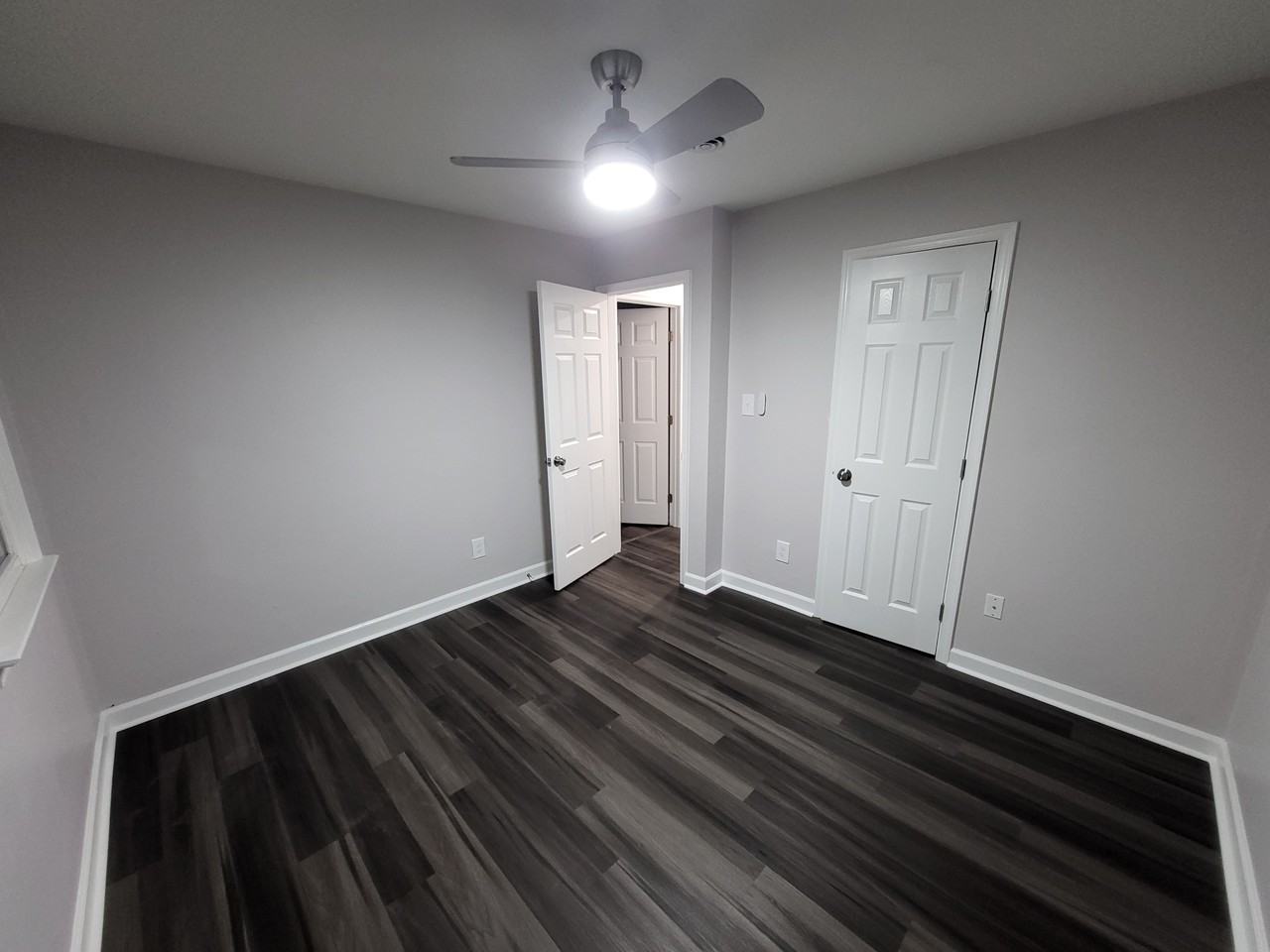 6215 Edward St #B - Photo 3 of 7