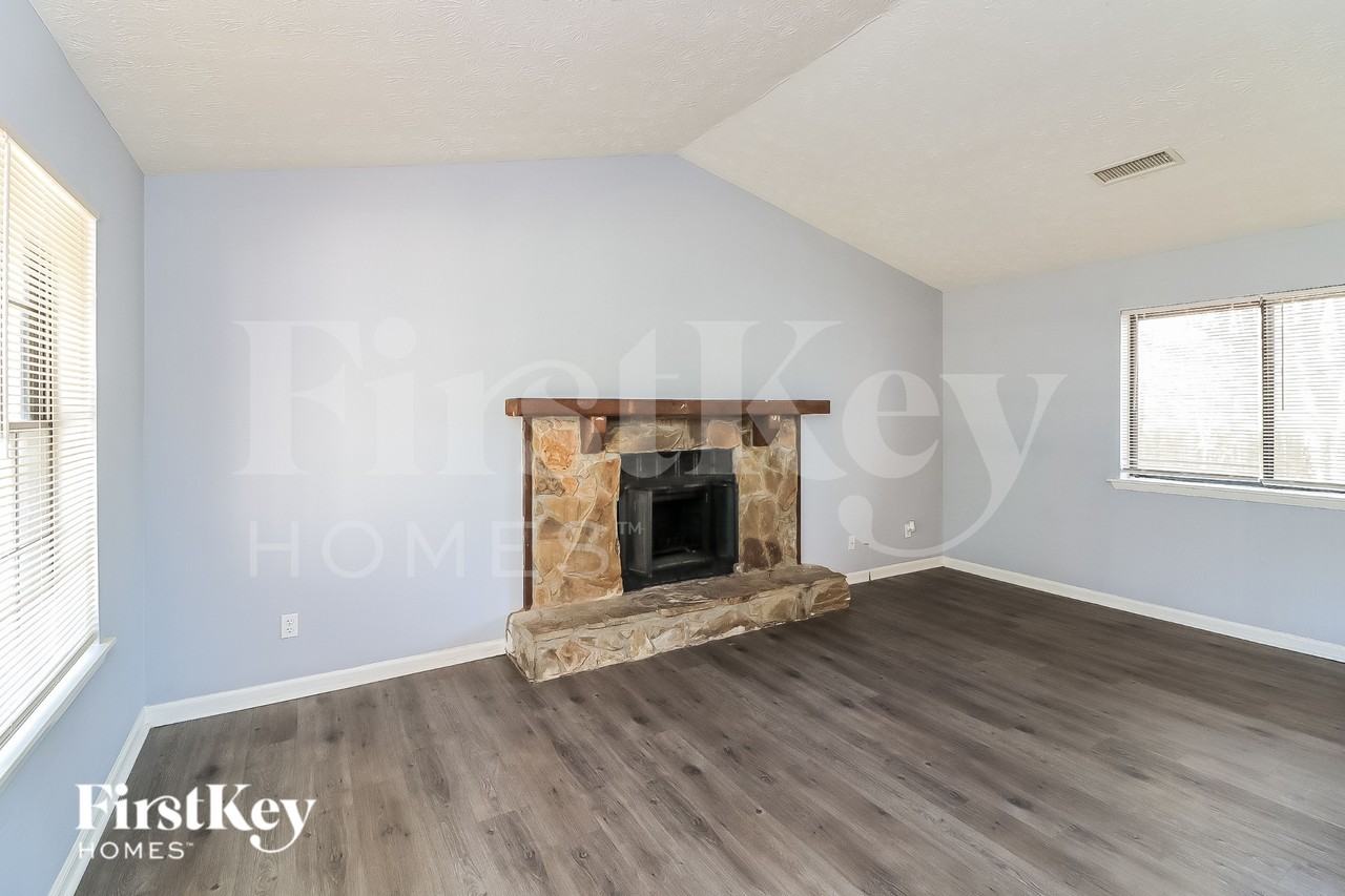 1060 Forest Path - Photo 2 of 15