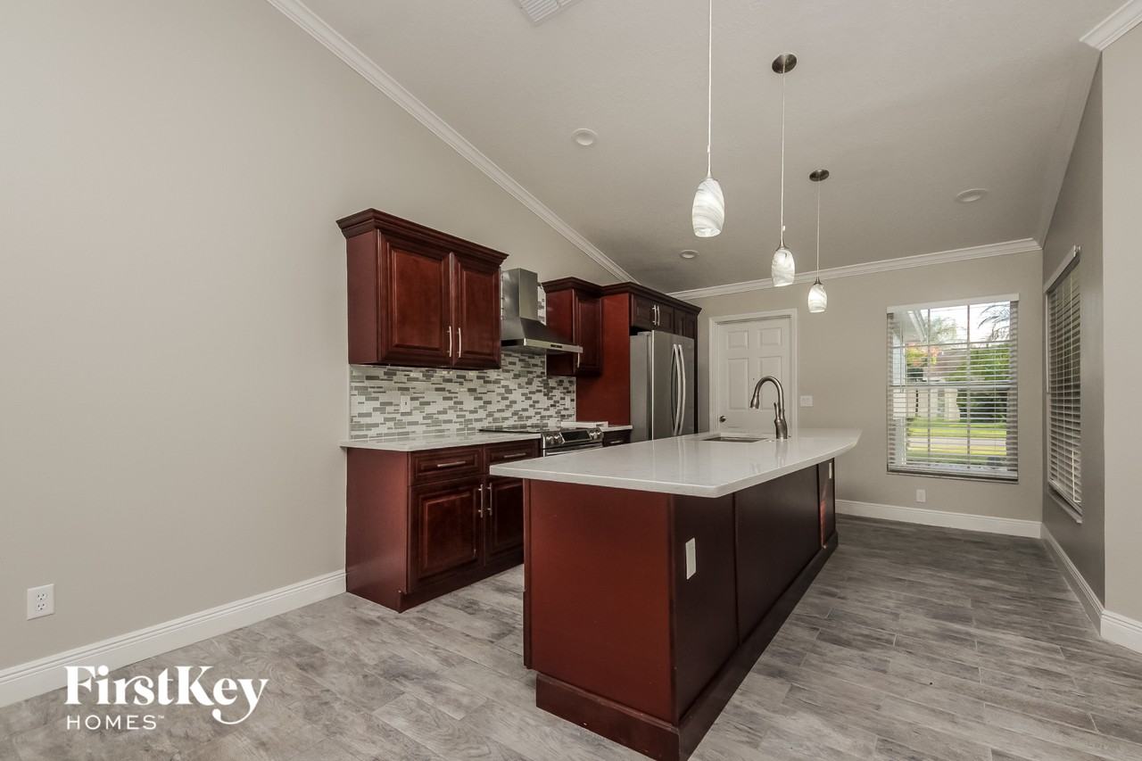 4635 Osceola Point Trl - Photo 5 of 15
