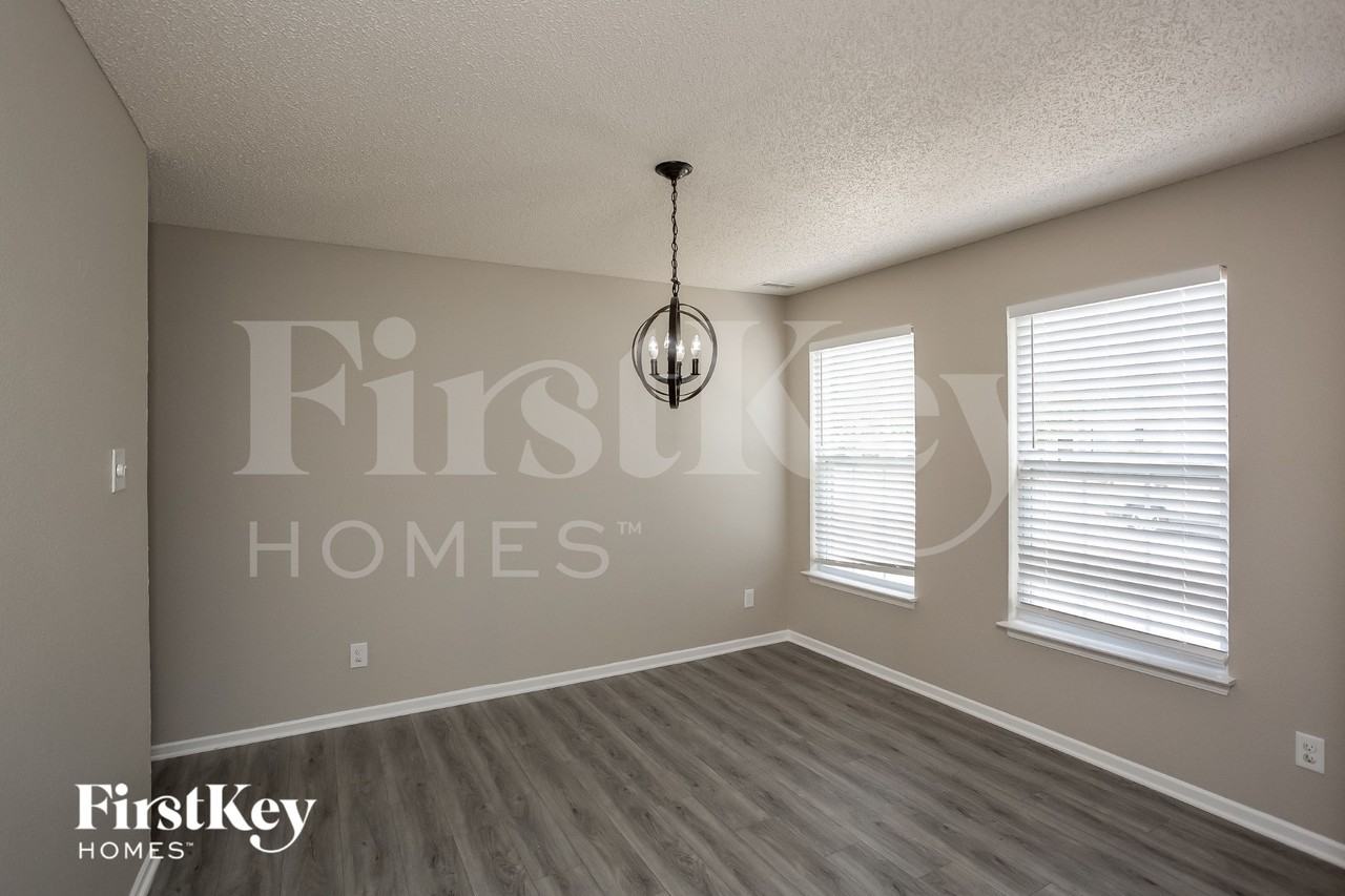 14234 Refreshing Garden Ln - Photo 5 of 18