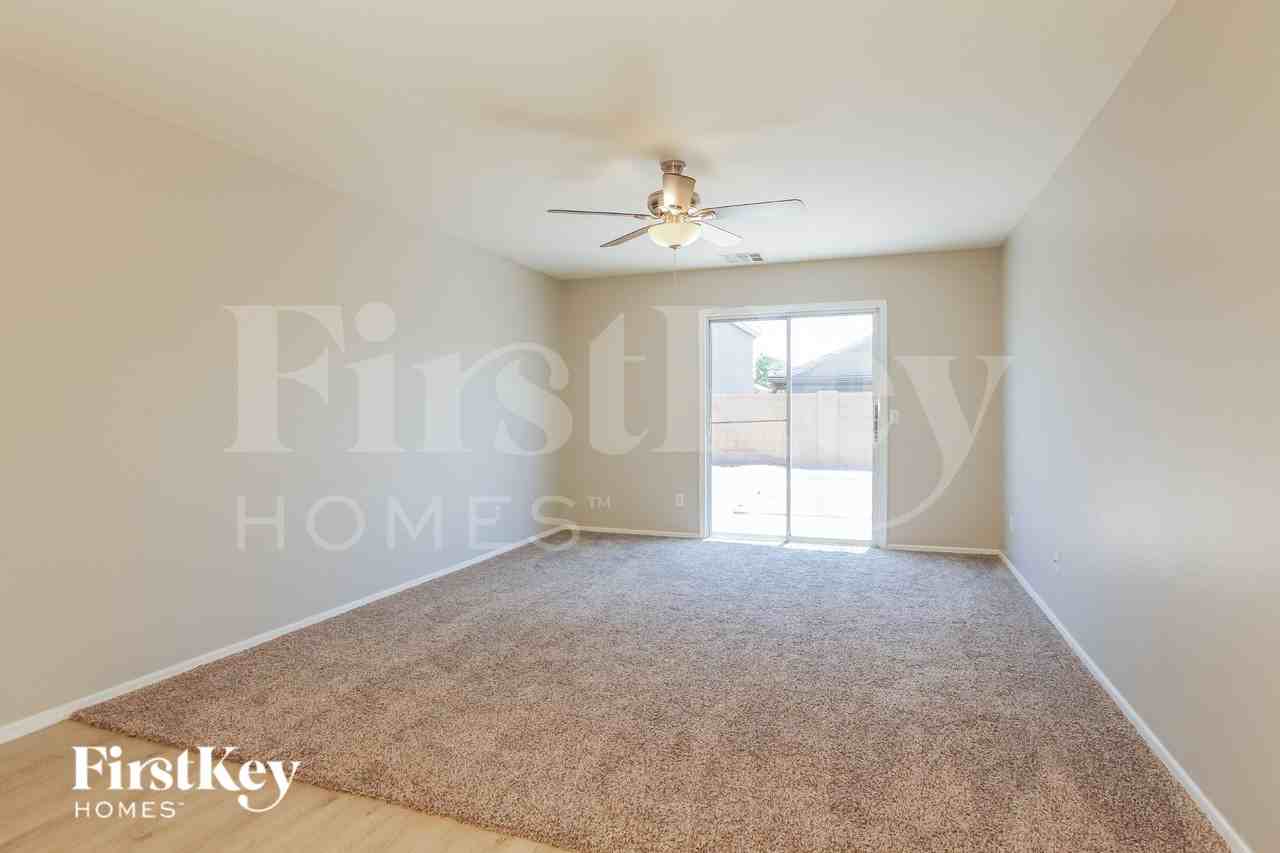 11597 W Vogel Ave - Photo 4 of 16