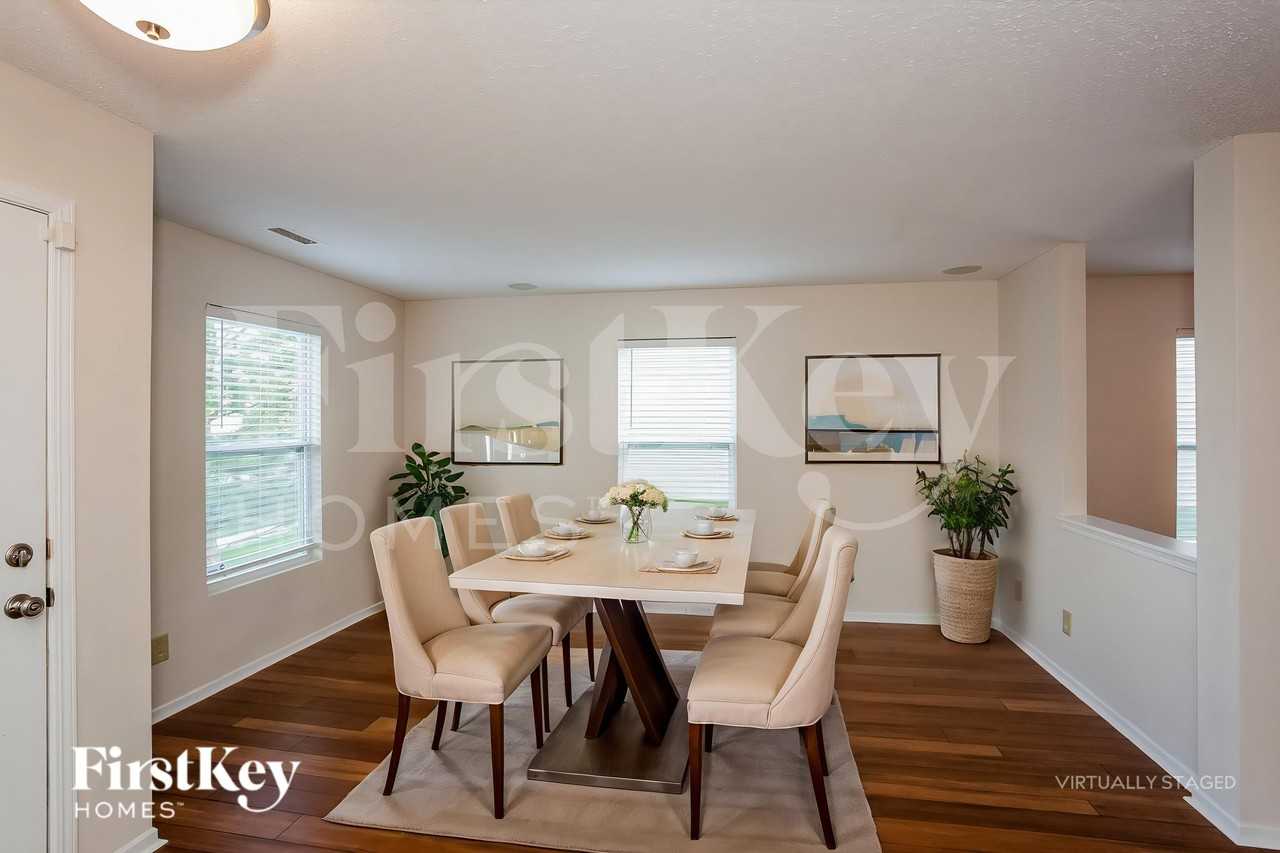 15393 Border Dr - Photo 6 of 18