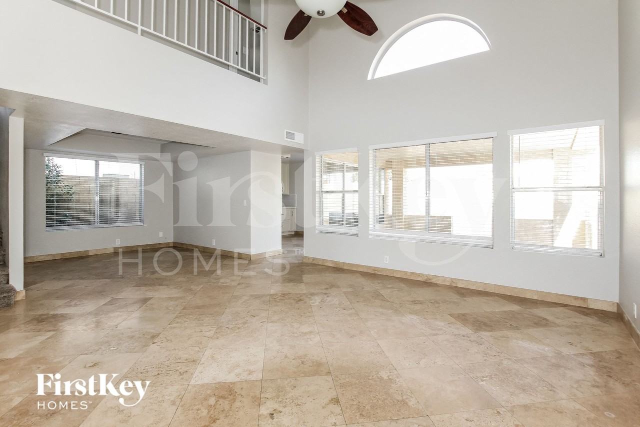 3954 W Camino Del Rio - Photo 3 of 15