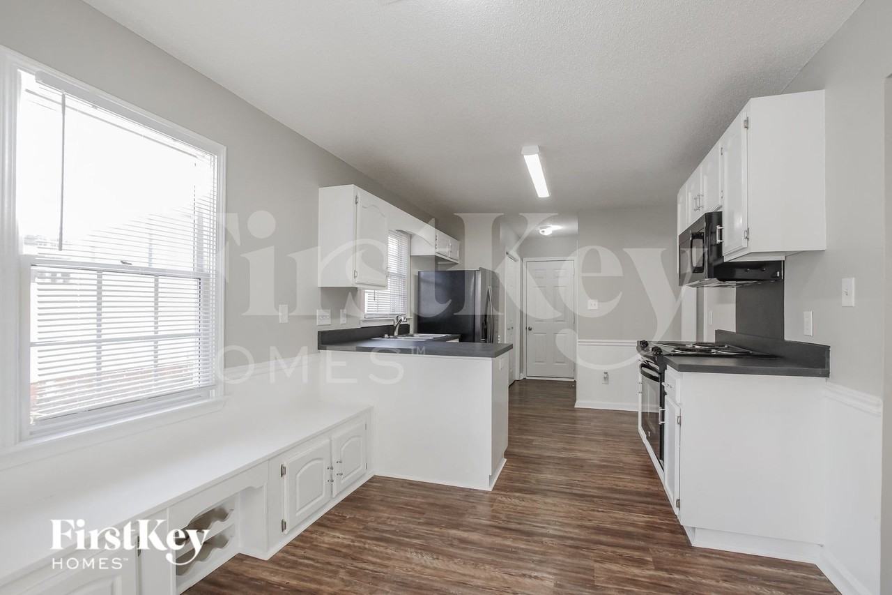 7515 Caribou Ct - Photo 6 of 15